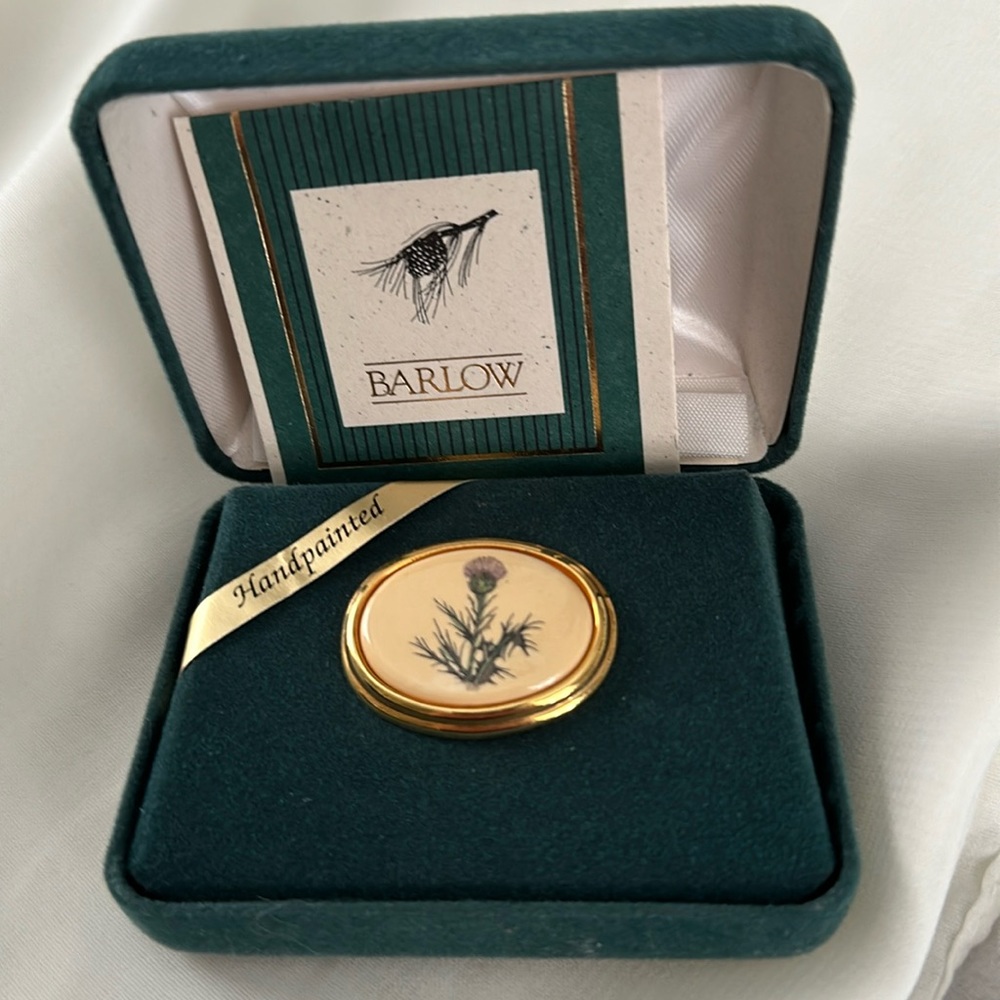 NWT Barlow hand painted thistle pin.